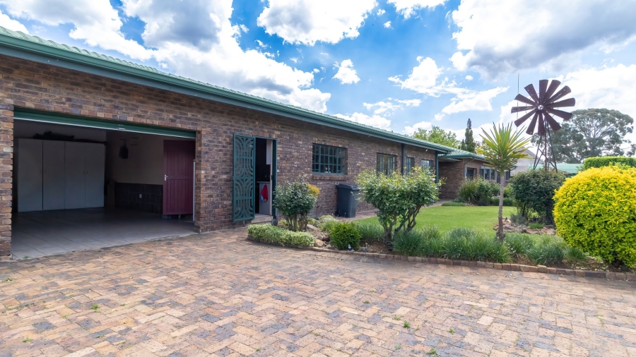 12 Bedroom Property for Sale in Deneysville Free State
